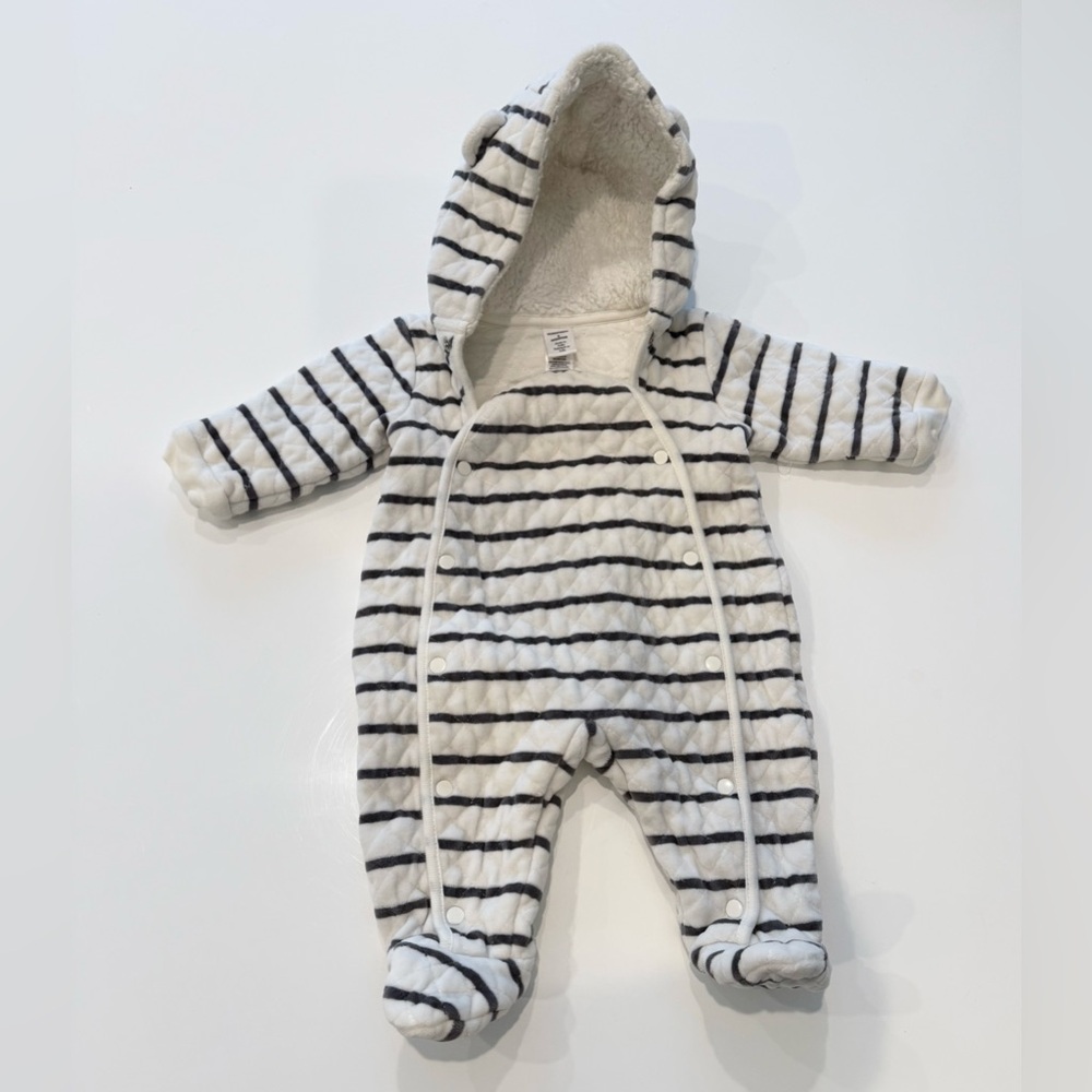 Nordstrom Baby Striped Bunting fleece suit 0-3 months